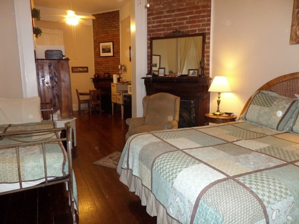 Garden District Bed And Breakfast ニューオーリンズ エクステリア 写真