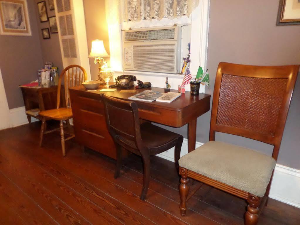 Garden District Bed And Breakfast ニューオーリンズ エクステリア 写真
